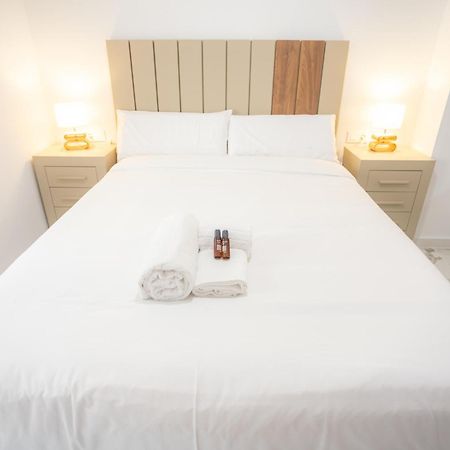 L&G Apartments Bahia Suite Alicante Extérieur photo