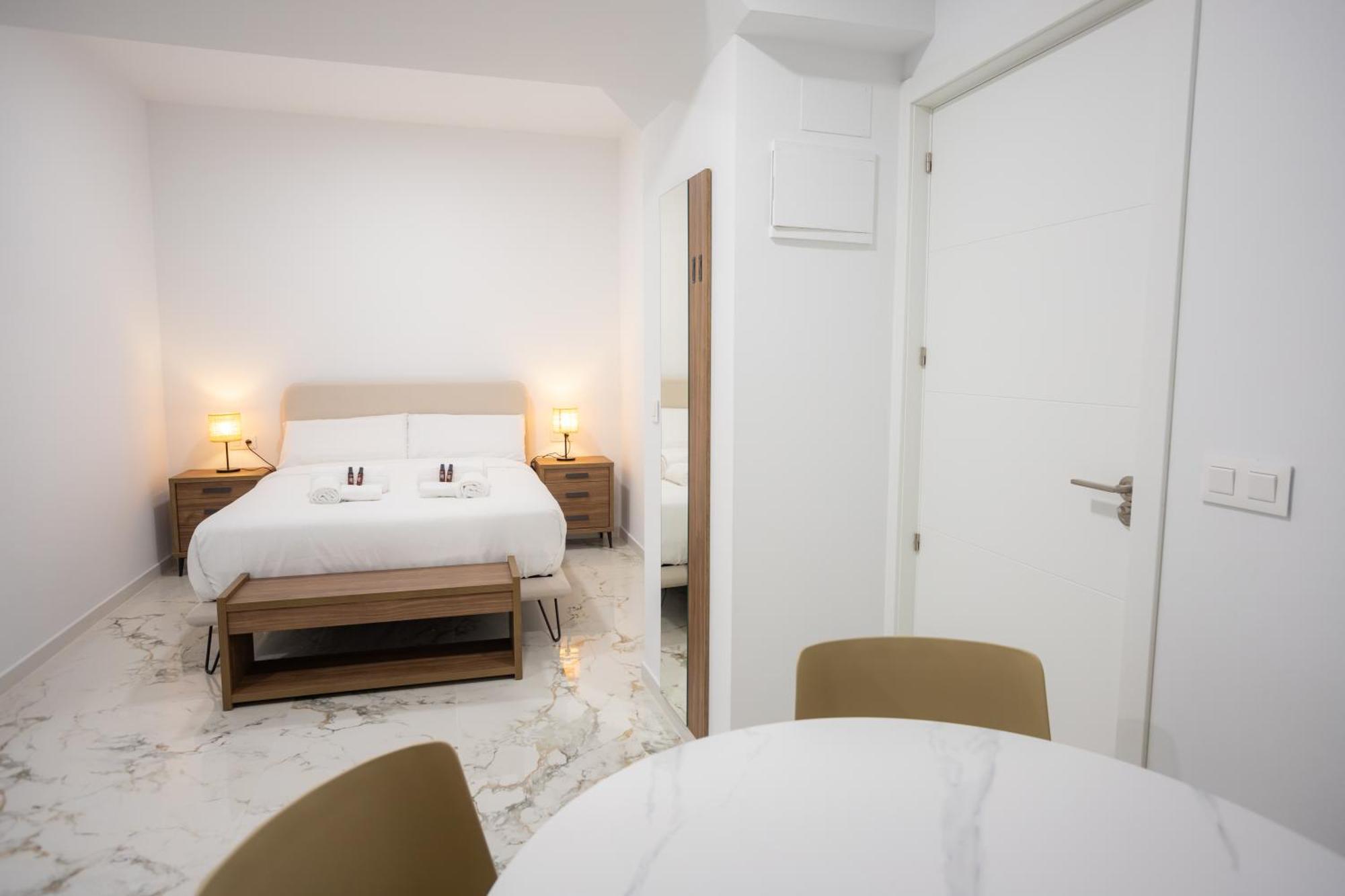 L&G Apartments Bahia Suite Alicante Extérieur photo