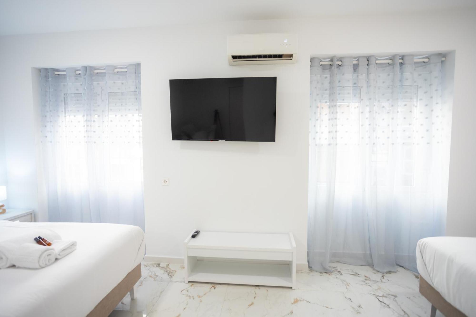 L&G Apartments Bahia Suite Alicante Extérieur photo
