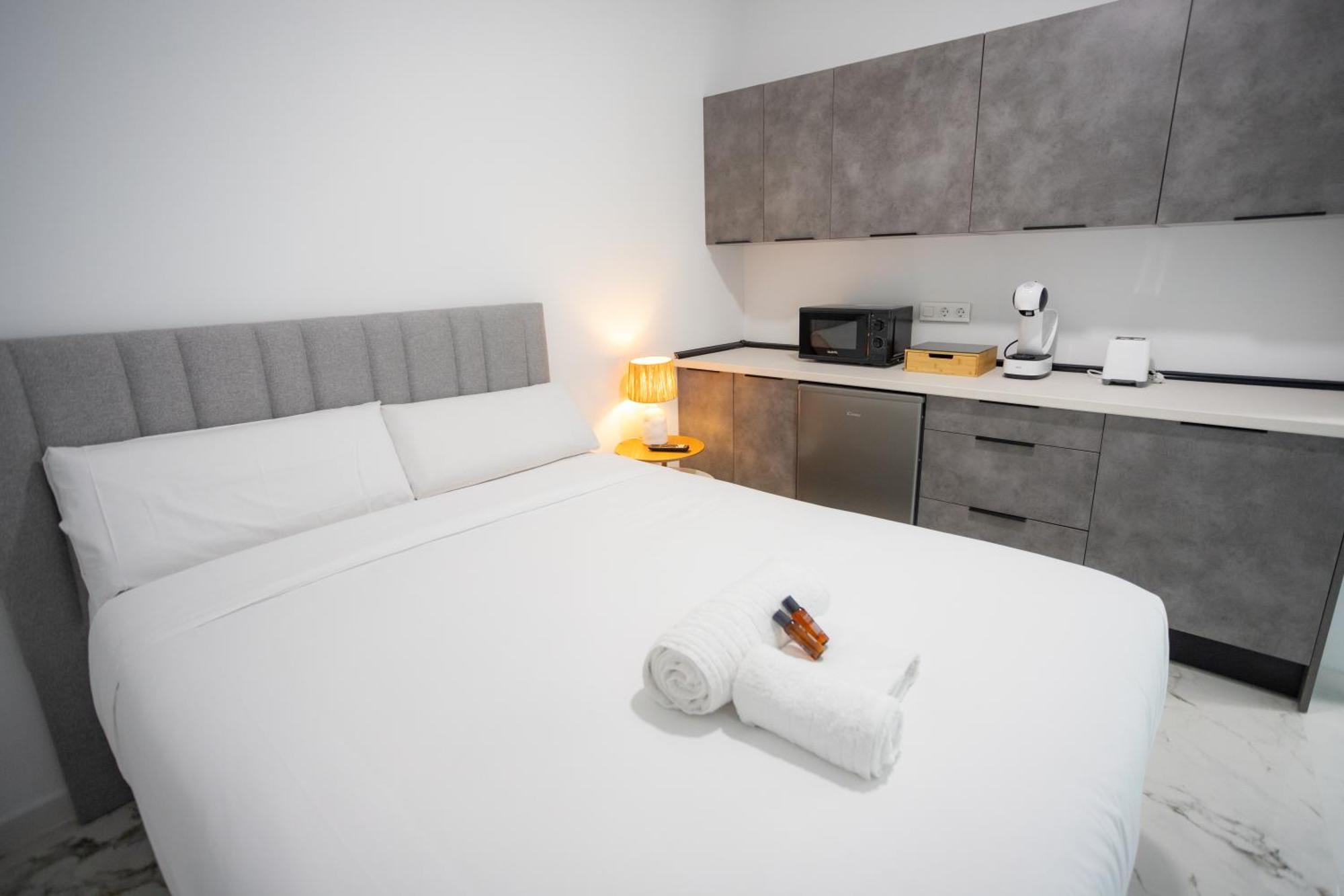 L&G Apartments Bahia Suite Alicante Extérieur photo