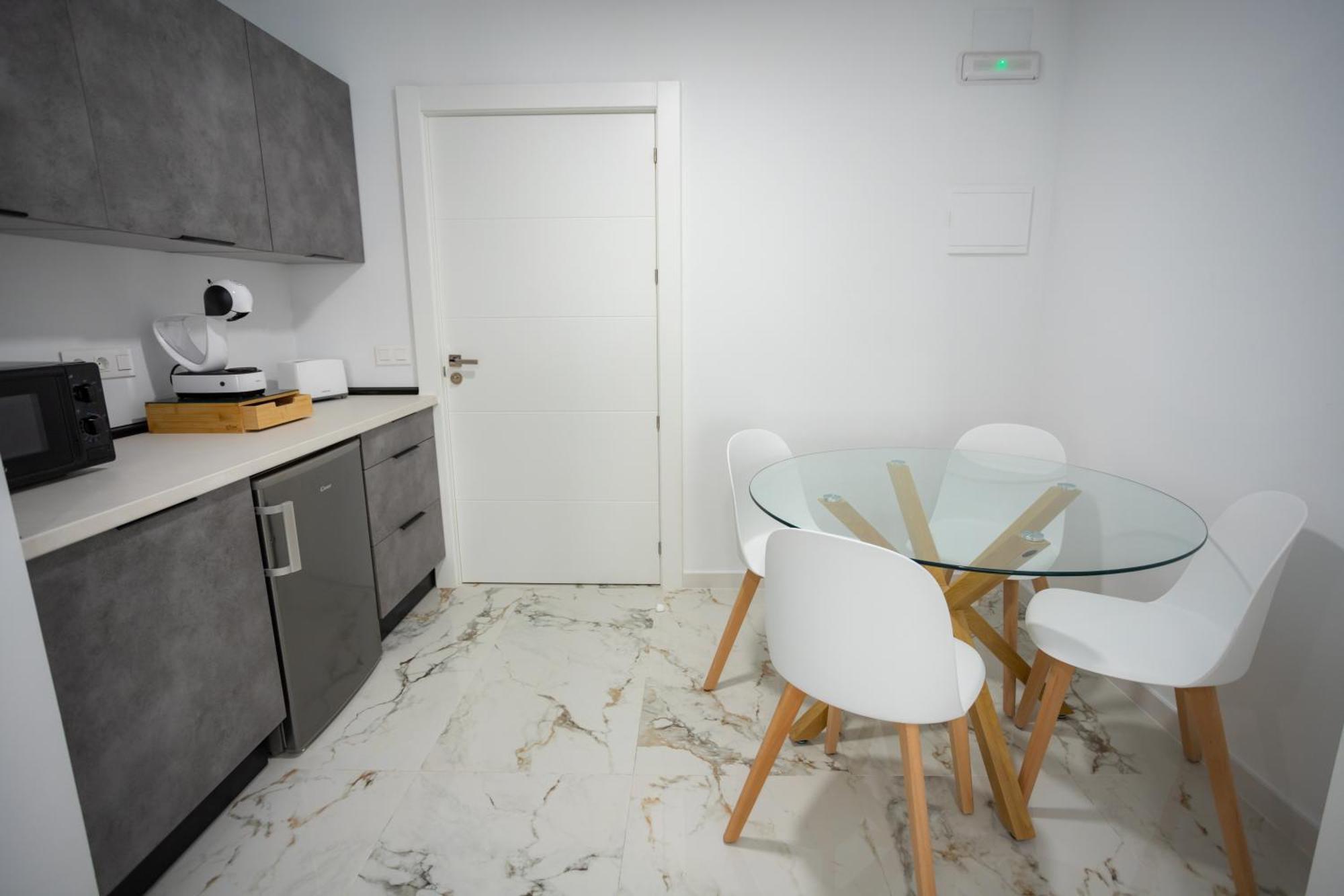 L&G Apartments Bahia Suite Alicante Extérieur photo