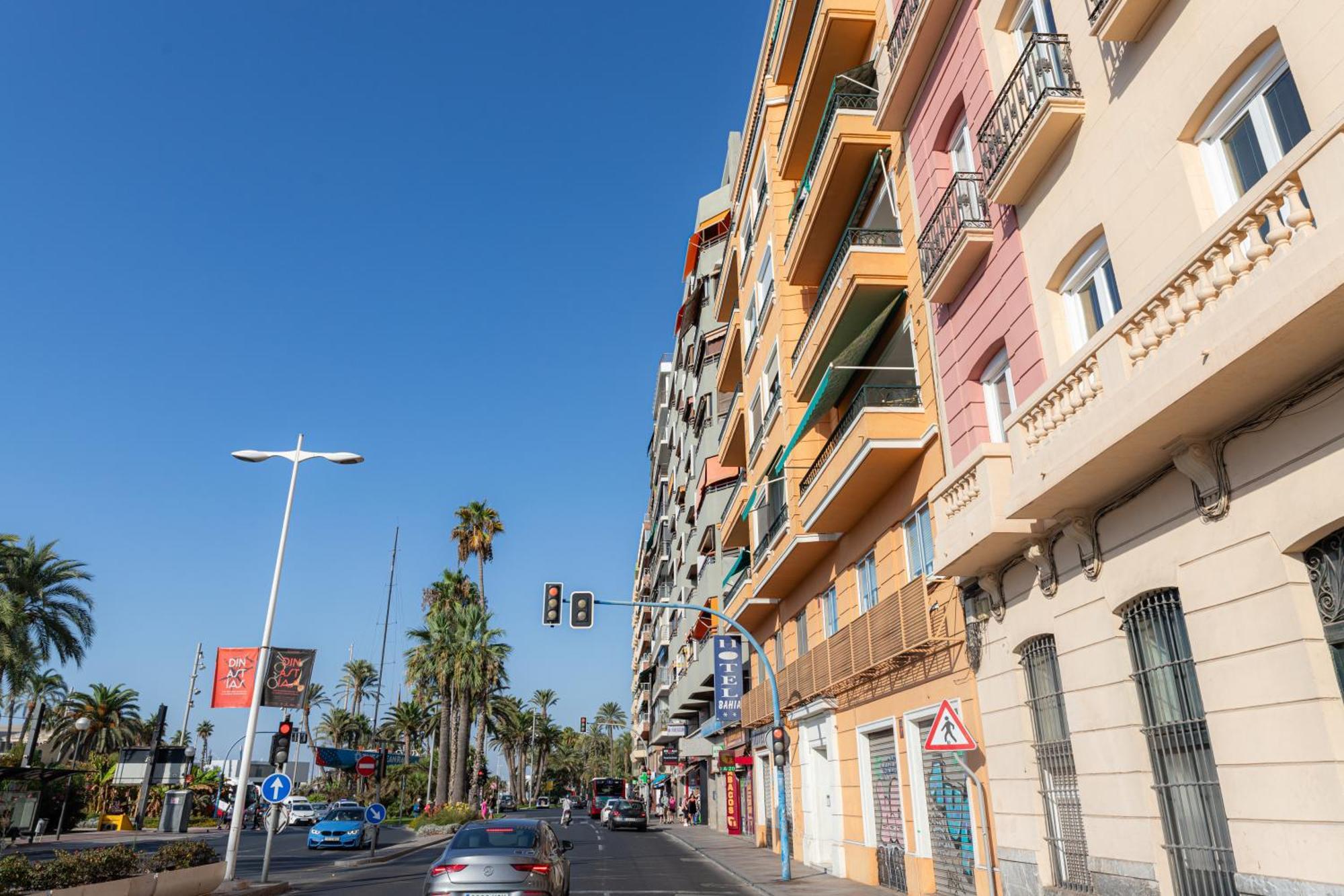 L&G Apartments Bahia Suite Alicante Extérieur photo