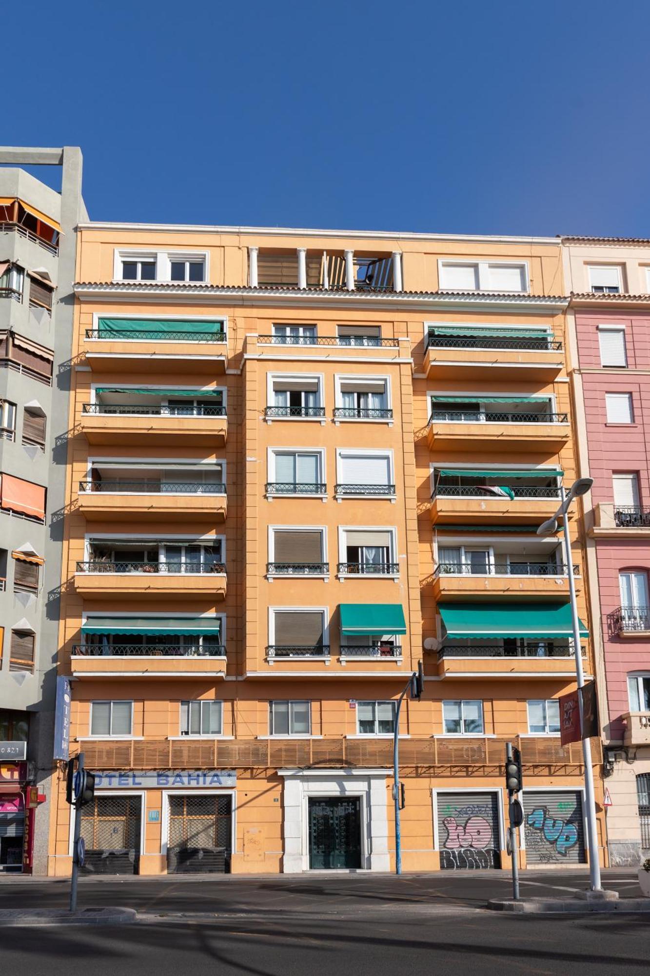 L&G Apartments Bahia Suite Alicante Extérieur photo