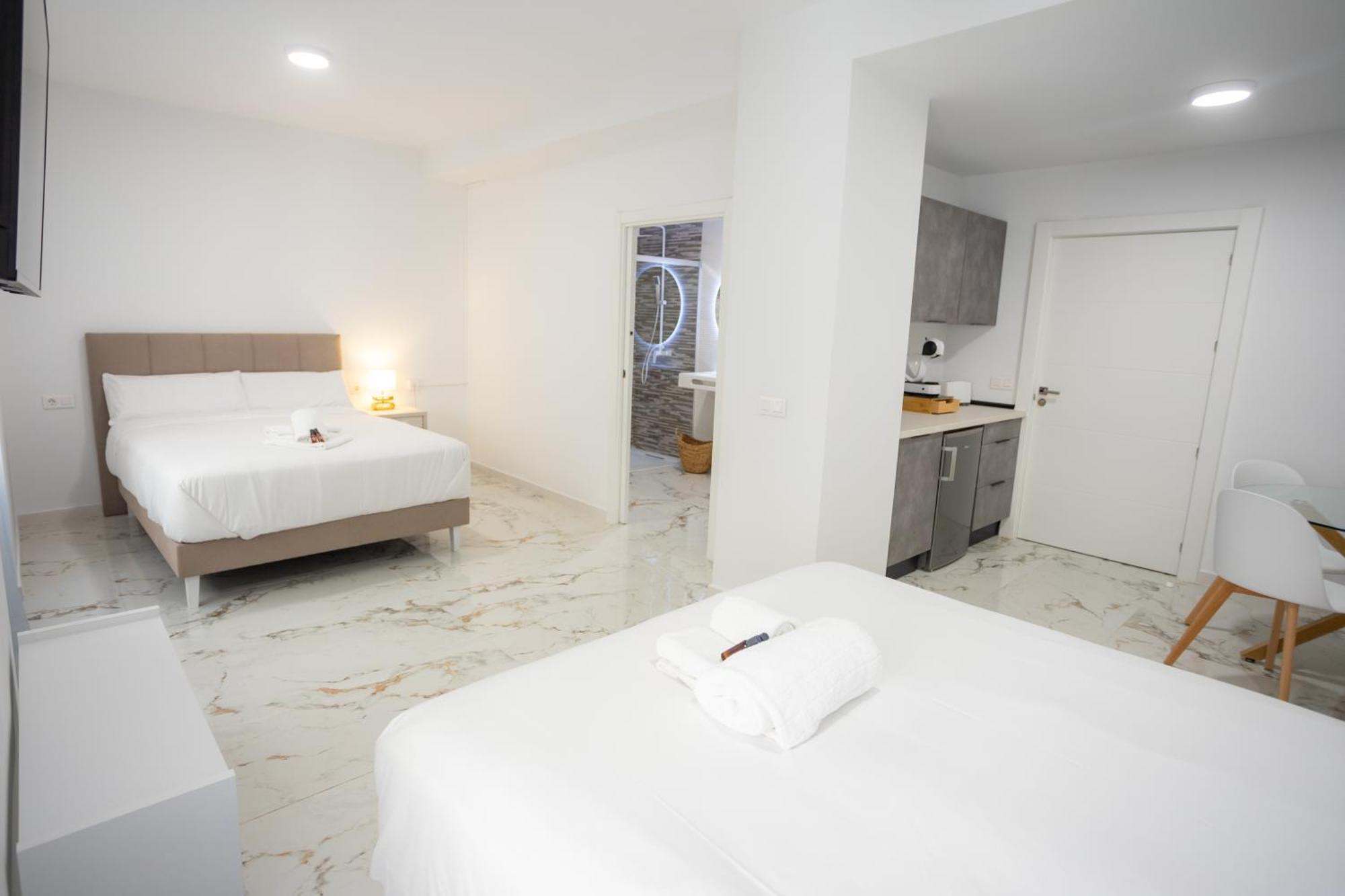 L&G Apartments Bahia Suite Alicante Extérieur photo