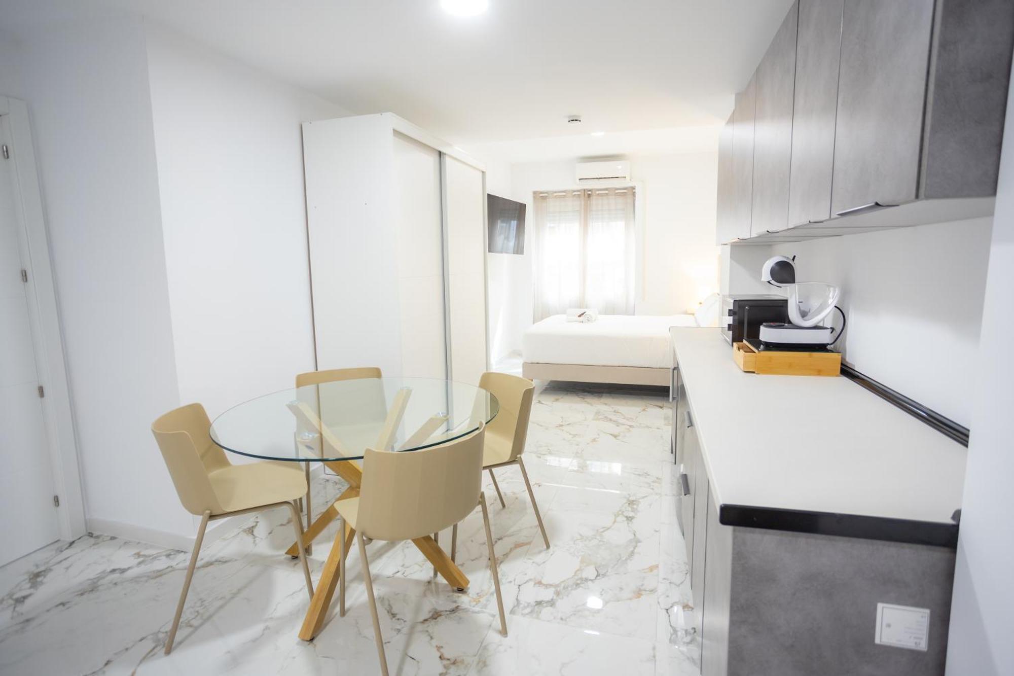 L&G Apartments Bahia Suite Alicante Extérieur photo